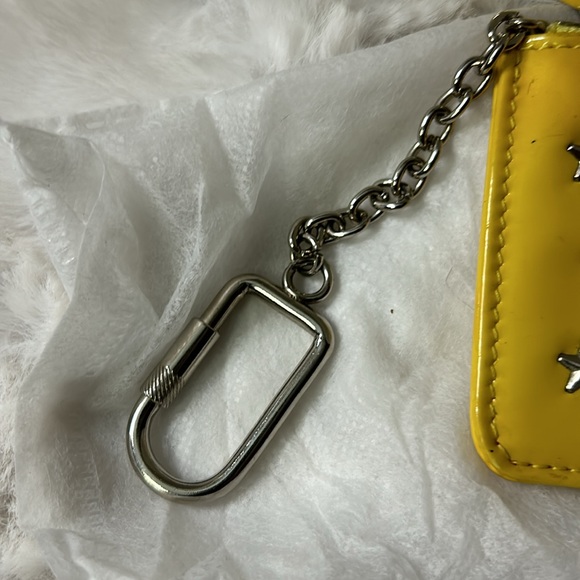 Jimmy Choo Yellow patent leather star studded keychain cardholder pouch - Picture 4 of 16
